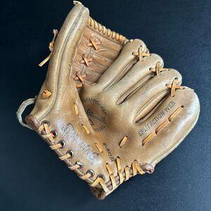 60's Spalding Model #42-3871 RICO PETROCELLI Youth Baseball Glove Japan RHT RA43